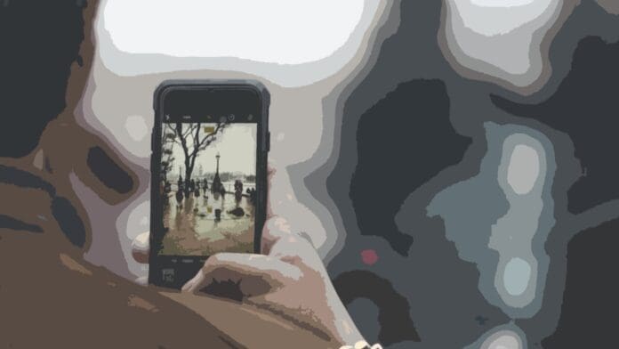 migliori app per corregere le foto sfocate sullo smartphone-min