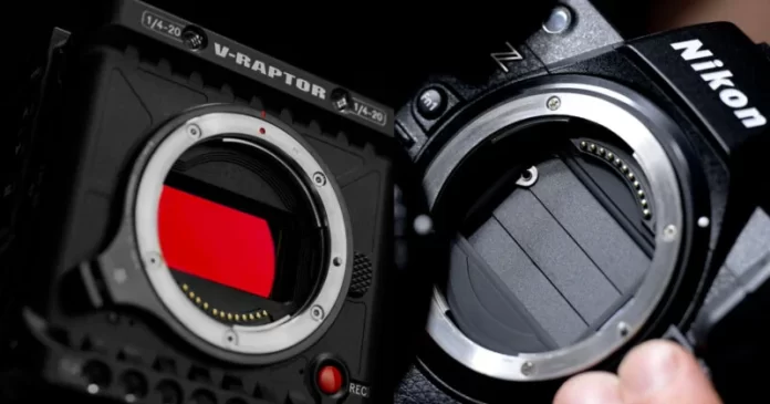 nikon red