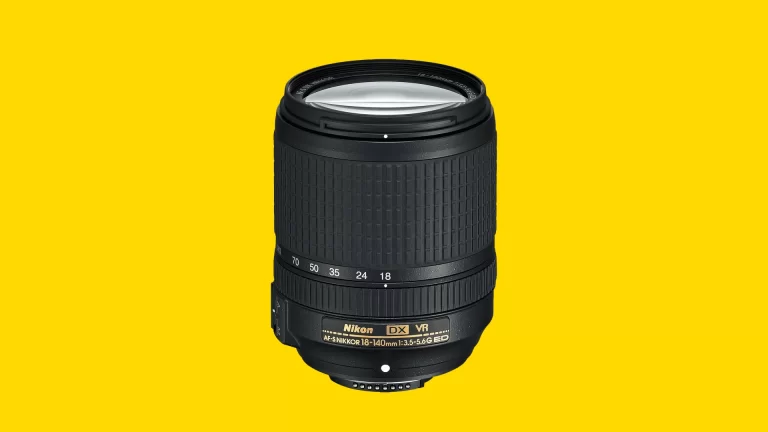 Nikon AF-S DX NIKKOR 18-140